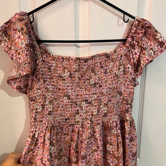 Patterned Blouse - Picture 3 of 4